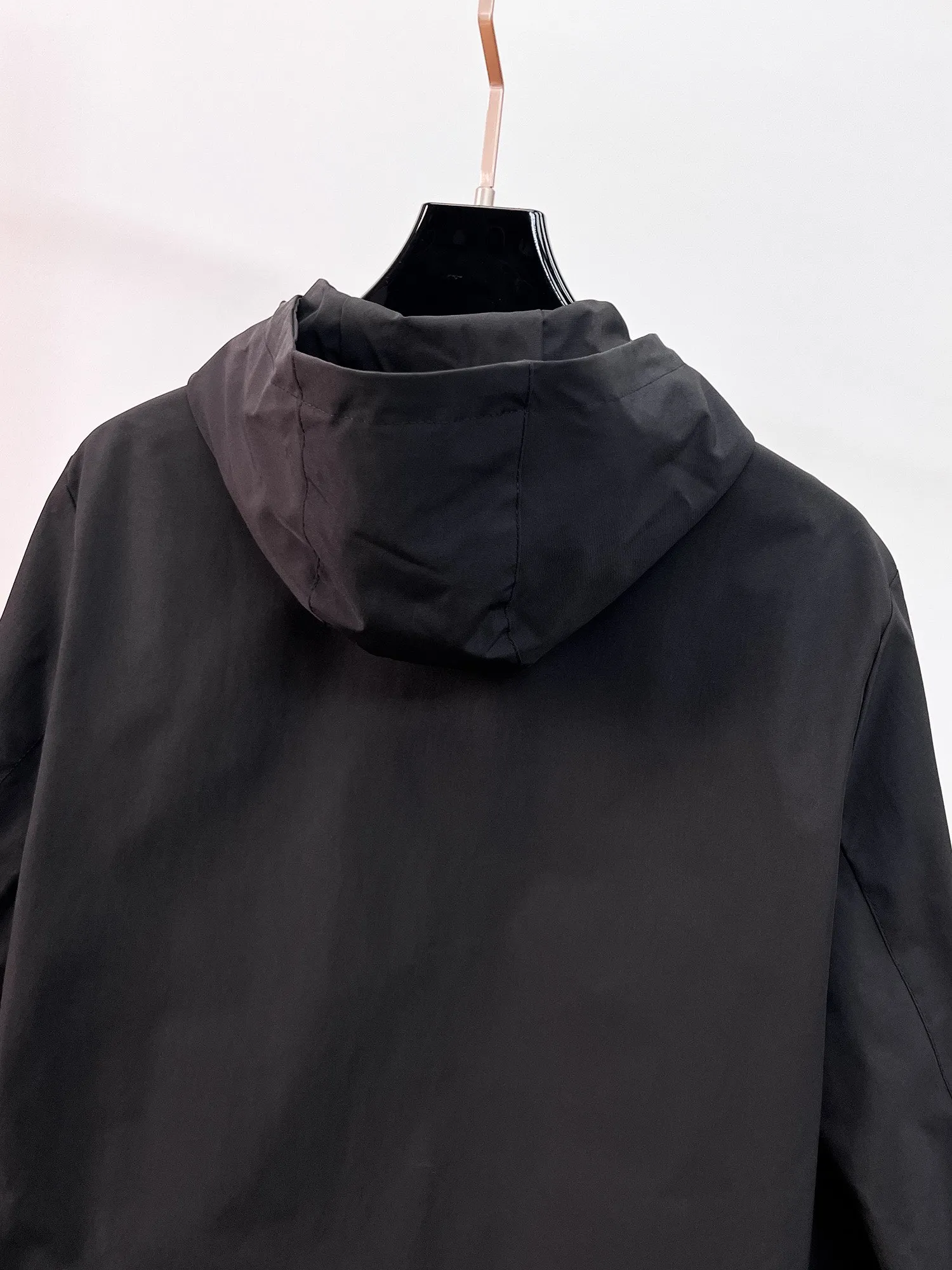 Same Style， ， 2026 New Arrival ， Original Premium Breathable ， ， ， Quality。 ， Sizes：M～3XL